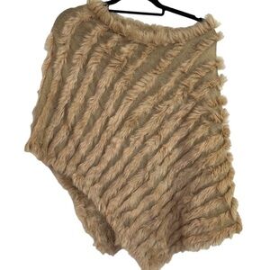 Cejon rabbit fir shawl one size